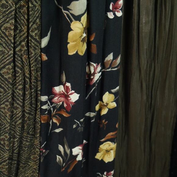 Vintage Medium Midi Skirt Whimsigoth Mixed Media Velvet Crinkle grunge 90s - Picture 4 of 8